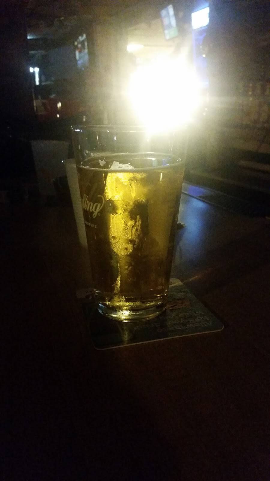 Dan & Sandys Settle Inn | meal takeaway | 703 Lake Ave, Elyria, OH 44035, USA | 4403235966 OR +1 440-323-5966