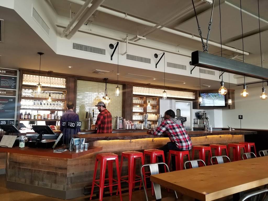 Roam Artisan Burgers | restaurant | 1951 Telegraph Ave #2, Oakland, CA 94612, USA | 5109221583 OR +1 510-922-1583