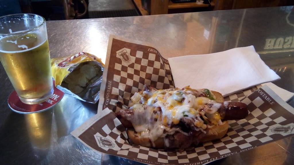 Keg-N-Cue | restaurant | 202 S Lewis St, Monroe, WA 98272, USA | 3607949980 OR +1 360-794-9980