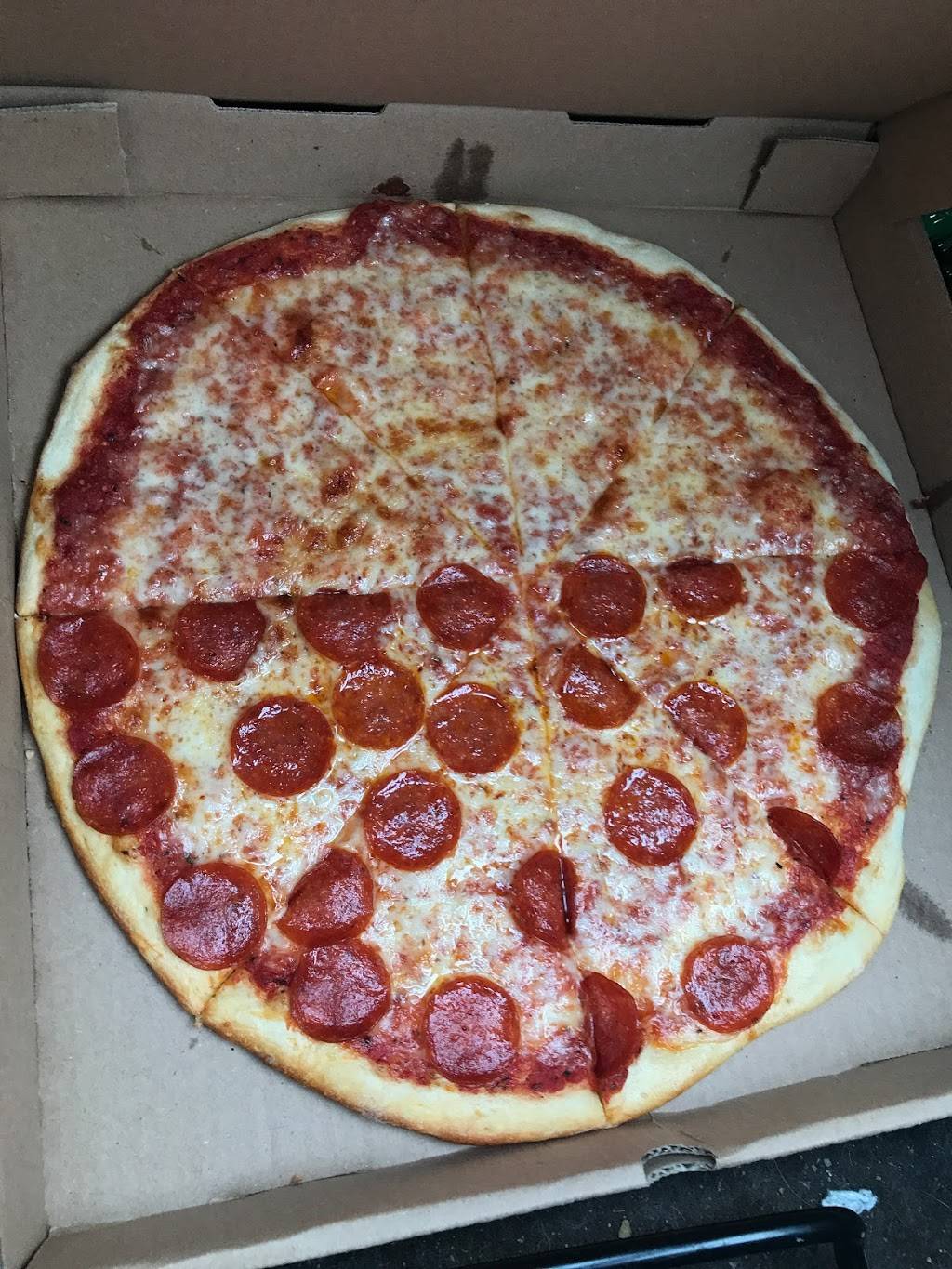 Papa Picciones Of Ravenna | restaurant | 12432 Stafford St, Ravenna, MI 49451, USA | 6164309349 OR +1 616-430-9349