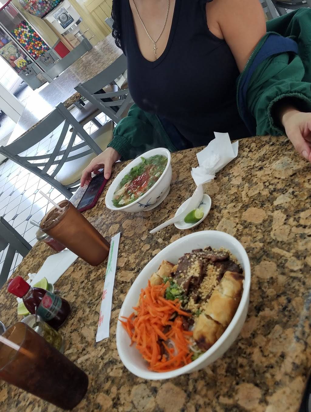 Dons Café & Sandwich | restaurant | 9300 Bellaire Blvd, Houston, TX 77036, USA | 7137779500 OR +1 713-777-9500