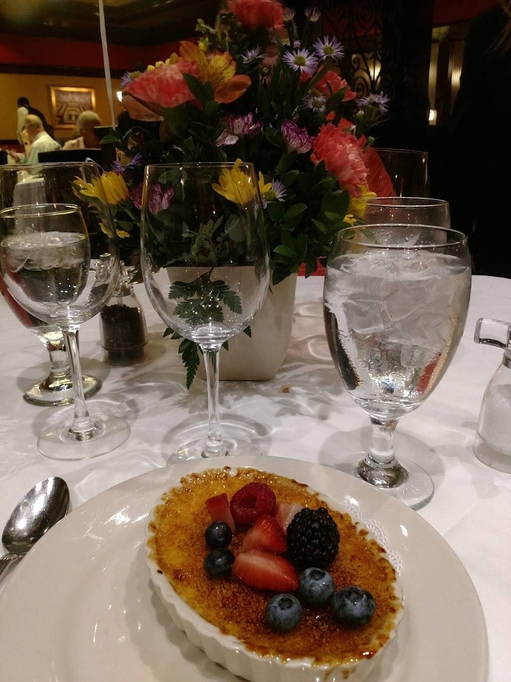 Reys Restaurant | restaurant | 1130 Buck Jones Rd, Raleigh, NC 27606, USA | 9193800122 OR +1 919-380-0122