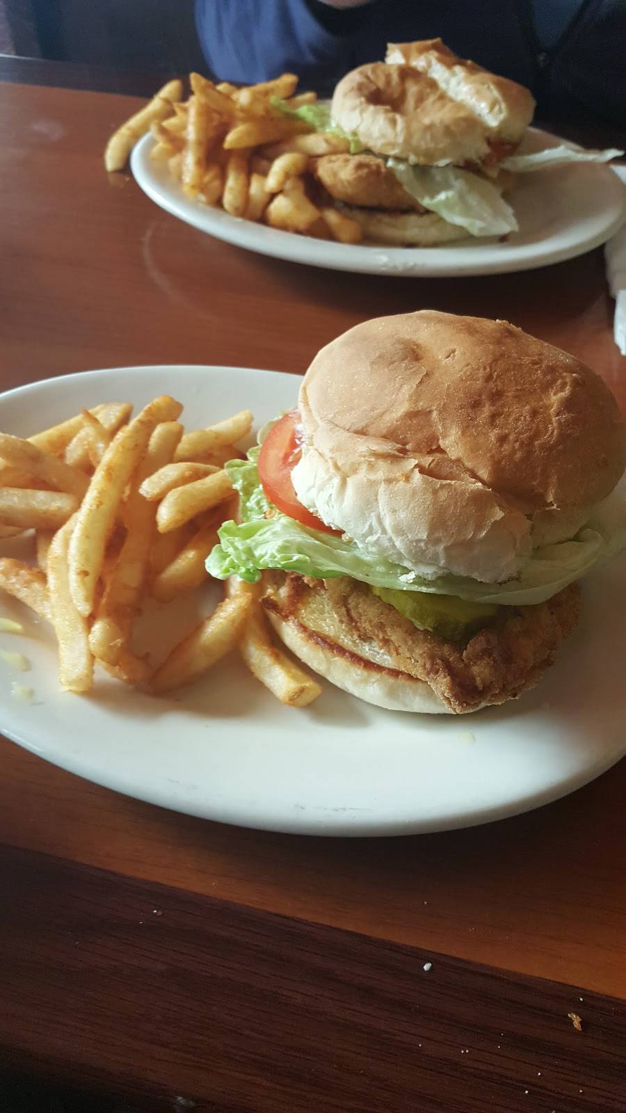 Chuck Wagon Restaurant | restaurant | 2 Depot St, Livermore Falls, ME 04254, USA | 2078974031 OR +1 207-897-4031