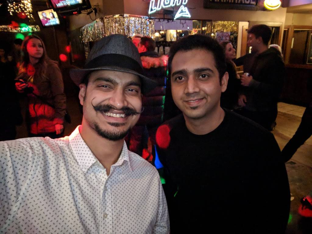 Beaumont Bar And Grill | restaurant | 2020 N Halsted St, Chicago, IL 60614, USA | 7732810177 OR +1 773-281-0177