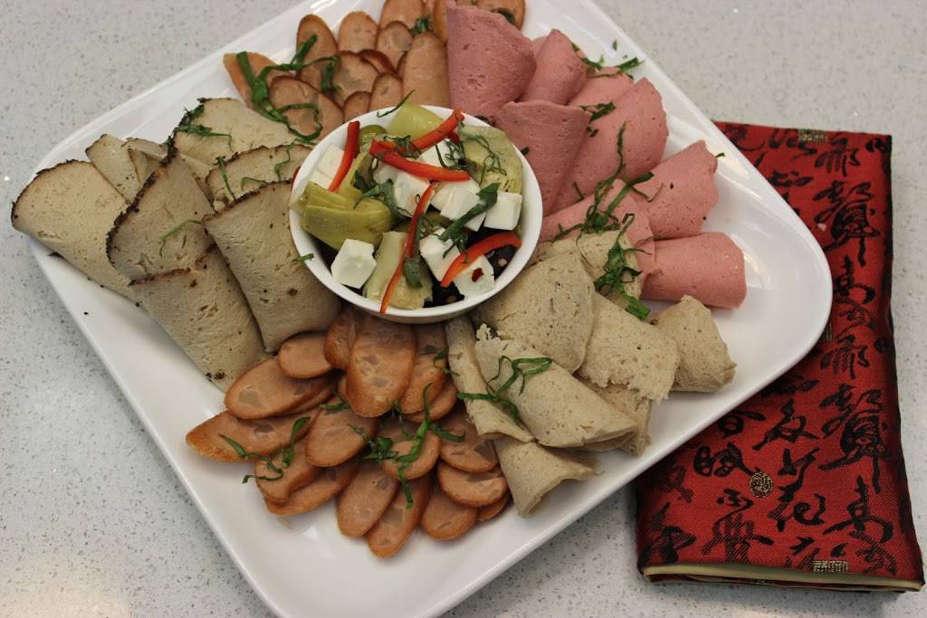 Kings Vegetarian Food Manufacturing | restaurant | 355 Brunel Rd, Mississauga, ON L4Z 1Z5, Canada | 9055018366 OR +1 905-501-8366