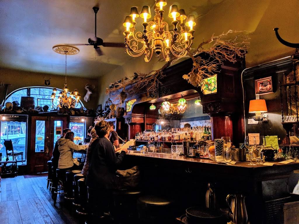 Bull Valley Roadhouse | restaurant | 14 Canyon Lake Dr, Port Costa, CA 94569, USA | 5107871135 OR +1 510-787-1135