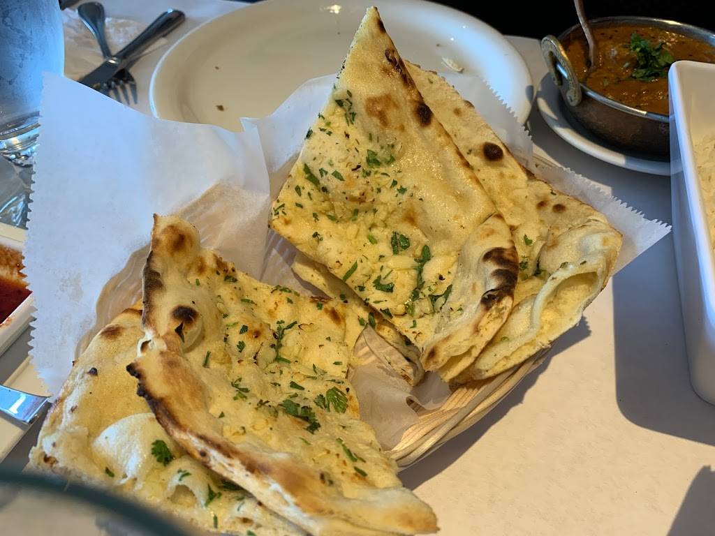 Saffron Restaurant | restaurant | 398 Army Trail Rd, Bloomingdale, IL 60108, USA | 8472781955 OR +1 847-278-1955