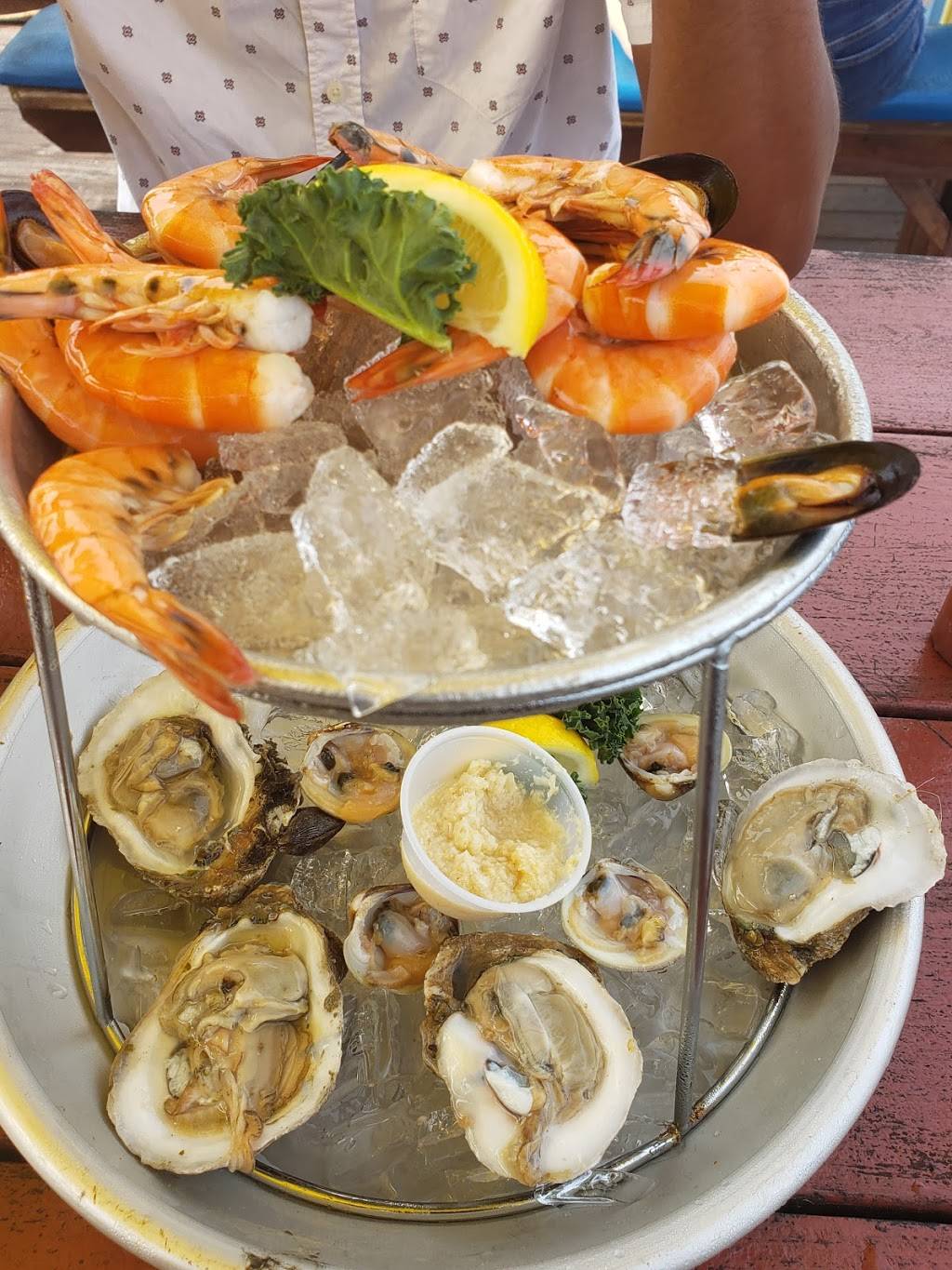 The Golden Lion Cafe | restaurant | 501 N Ocean Shore Blvd, Flagler Beach, FL 32136, USA | 3864393004 OR +1 386-439-3004