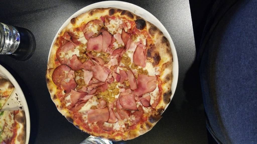 Pizzeria Etc | restaurant | 7303 Boul Henri-Bourassa E, Montréal, QC H1E 2Z6, Canada | 5144940000 OR +1 514-494-0000