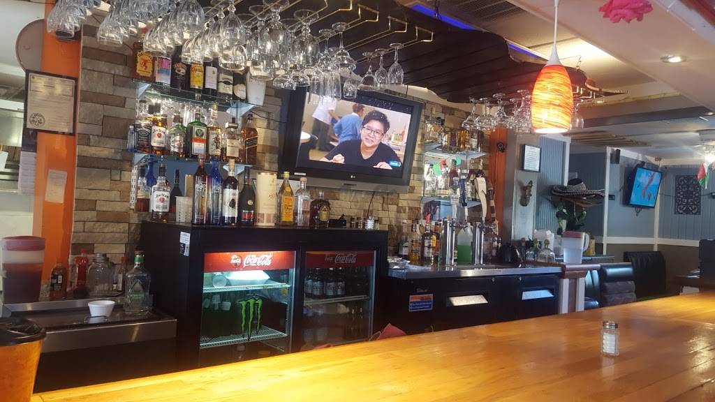 Broncos Mexican Restaurant | restaurant | 18155 Asheville Hwy, Campobello, SC 29322, USA | 8644684259 OR +1 864-468-4259