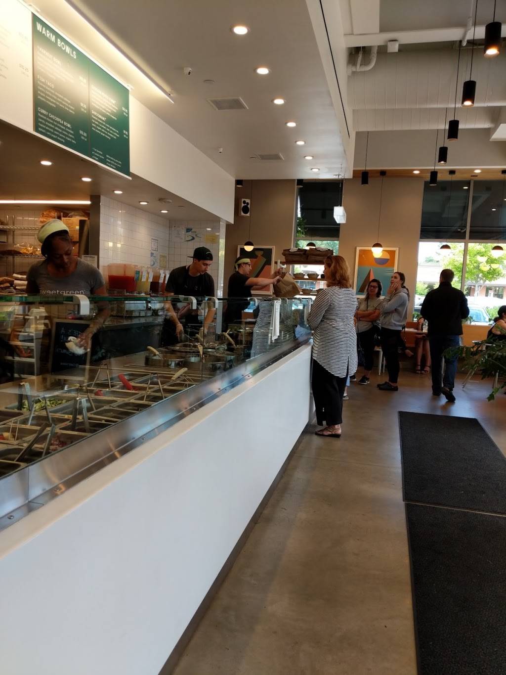 sweetgreen | meal takeaway | 180 Linden St, Wellesley, MA 02482, USA | 6179173500 OR +1 617-917-3500