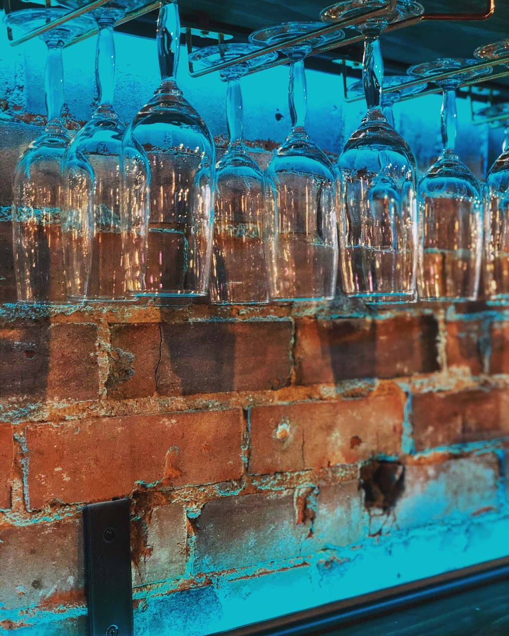 ICONS | night club | 3 E Bijou St, Colorado Springs, CO 80903, USA | 7193007863 OR +1 719-300-7863