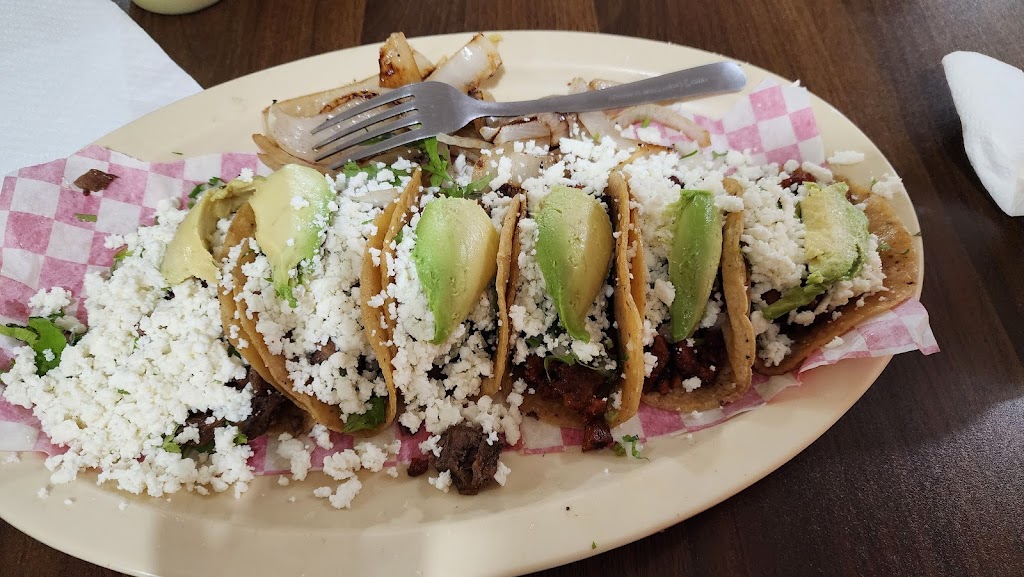 La Hacienda | restaurant | 485 S Sam Houston Blvd, San Benito, TX 78586, USA | 9562769126 OR +1 956-276-9126