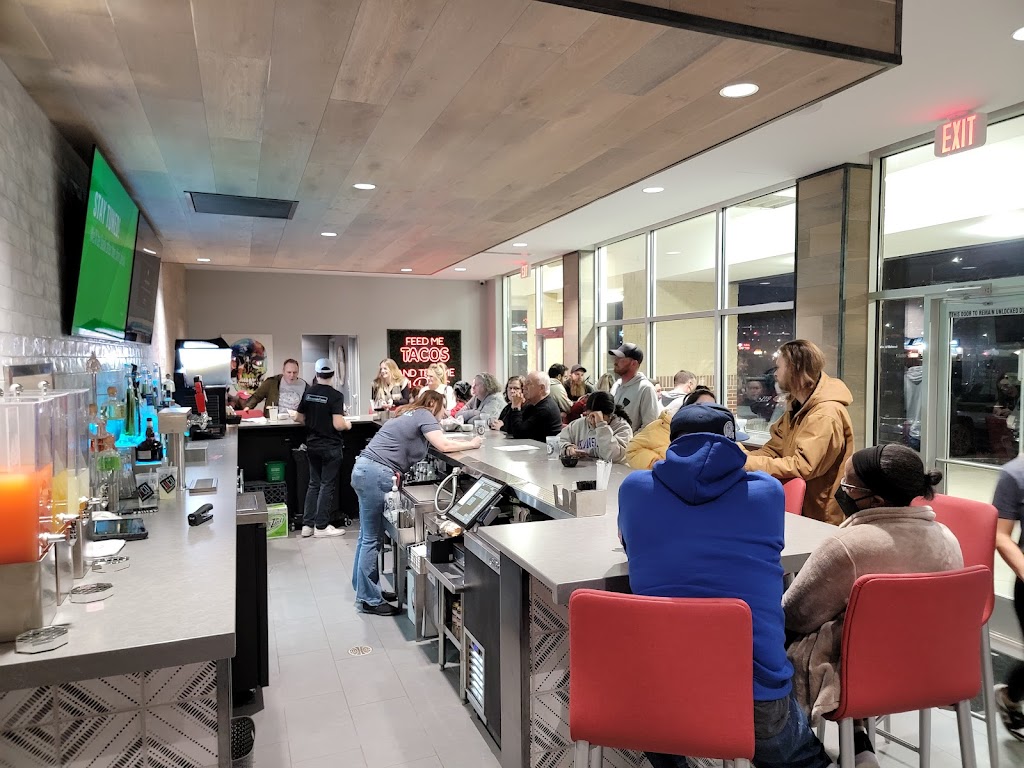 Taco Hangover Shawnee | restaurant | 13655 W 63rd St, Shawnee, KS 66216, USA | 9133822075 OR +1 913-382-2075