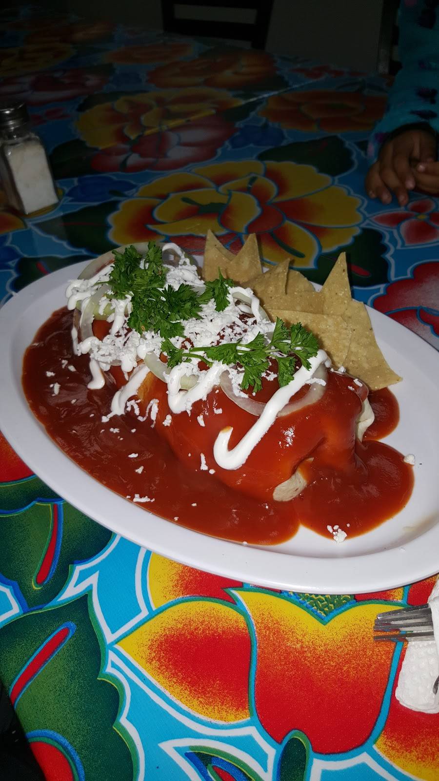 El Fandango Restaurant | restaurant | 4233 W Century Blvd, Inglewood, CA 90304, USA | 3106805514 OR +1 310-680-5514