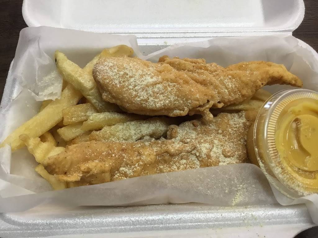 Cincy Fried Chicken | restaurant | 5554 Colerain Ave, Cincinnati, OH 45239, USA | 5134073112 OR +1 513-407-3112