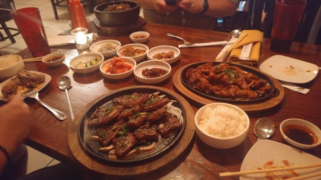 Charim Restaurant | restaurant | 4123 Oechsli Ave, Louisville, KY 40207, USA | 5022908900 OR +1 502-290-8900