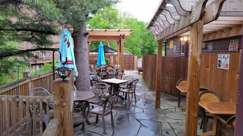 Ozgoods Neighborhood Grill | restaurant | 319 E Penn Ave, Robesonia, PA 19551, USA | 6106936685 OR +1 610-693-6685