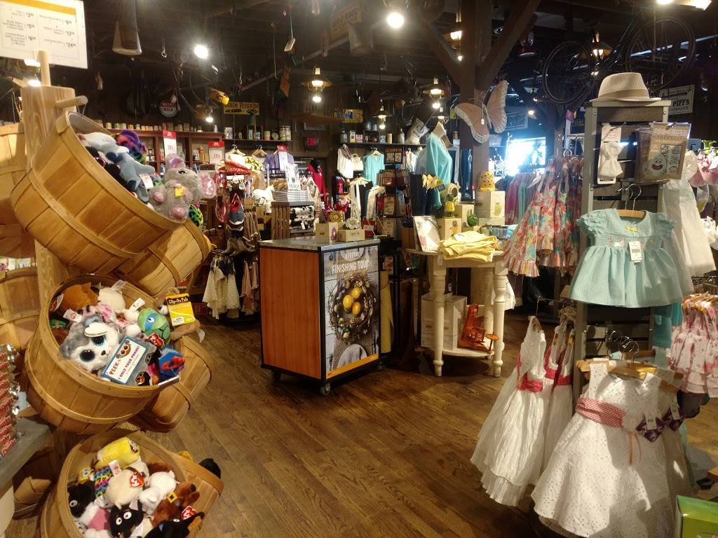 Cracker Barrel Old Country Store | restaurant | 7171 Miller Ln, Dayton, OH 45414, USA | 9378900047 OR +1 937-890-0047