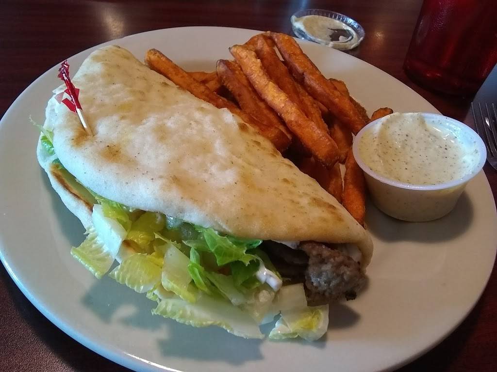 The Guilty Plate Diner | restaurant | 164 Porters Point Rd, Colchester, VT 05446, USA | 8023992011 OR +1 802-399-2011