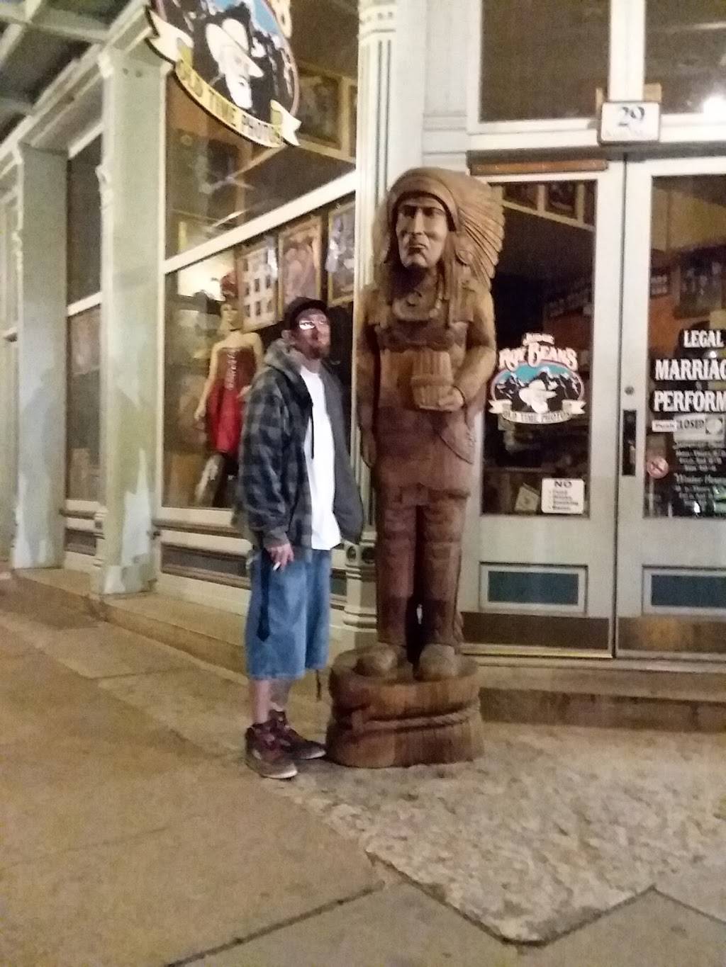 Eureka Springs Funnel Cake Factory | restaurant | 27s N Main St, Eureka Springs, AR 72632, USA | 4796166456 OR +1 479-616-6456