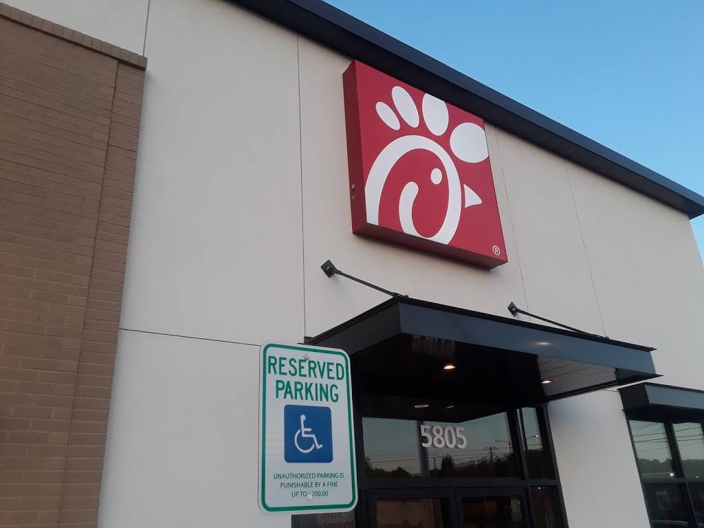 Krystal | meal takeaway | 5750 Nolensville Pike, Nashville, TN 37211, USA | 6153336978 OR +1 615-333-6978