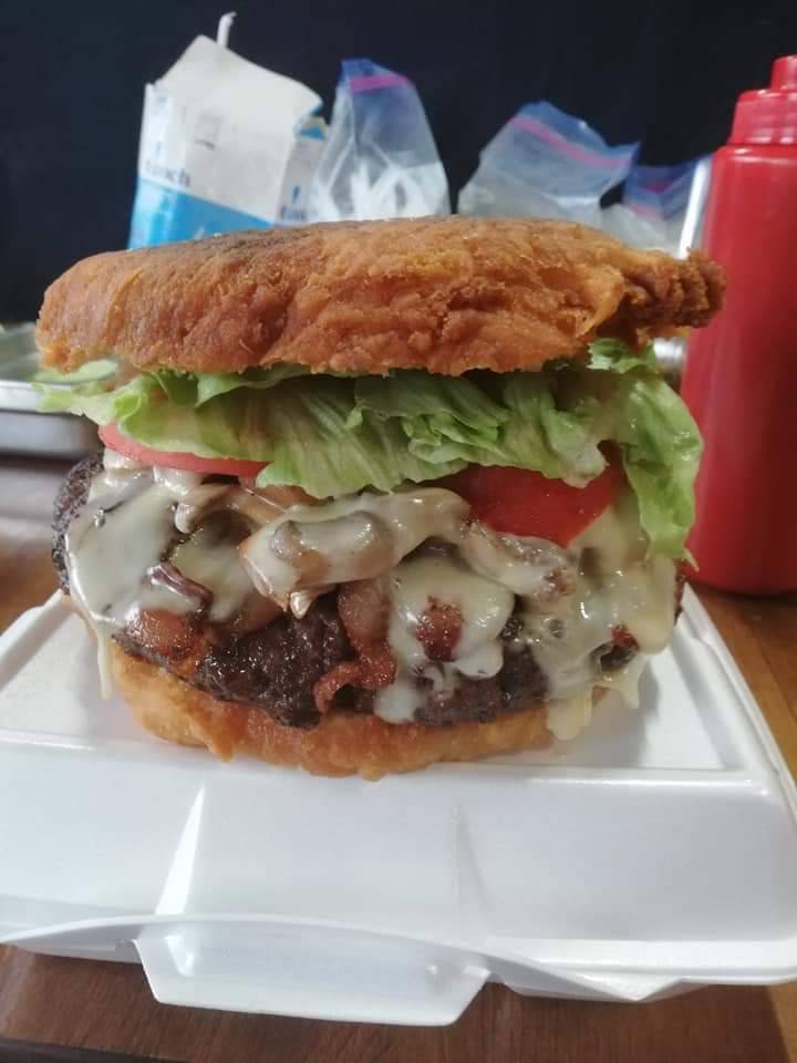 BUBZ REZtaurant | restaurant | 1547 Elijah Rd, Southwold, ON N0L 2G0, Canada | 5196541514 OR +1 519-654-1514