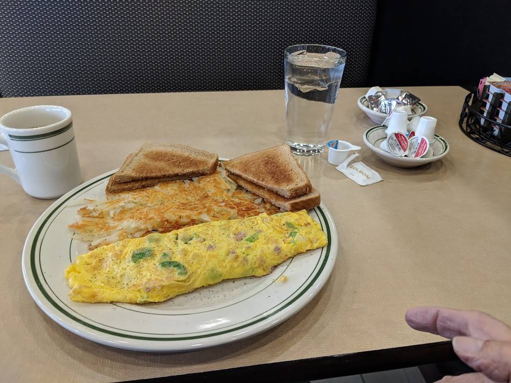 Red Olive Restaurant - Woodhaven | restaurant | 22703 Allen Rd, Woodhaven, MI 48183, USA | 7347526479 OR +1 734-752-6479