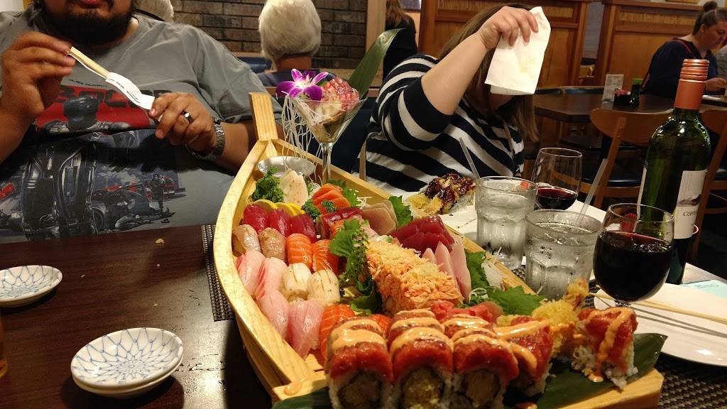 E Sushi Japanese Restaurant | restaurant | 3820 E 25th St, Columbus, IN 47203, USA | 8123766888 OR +1 812-376-6888