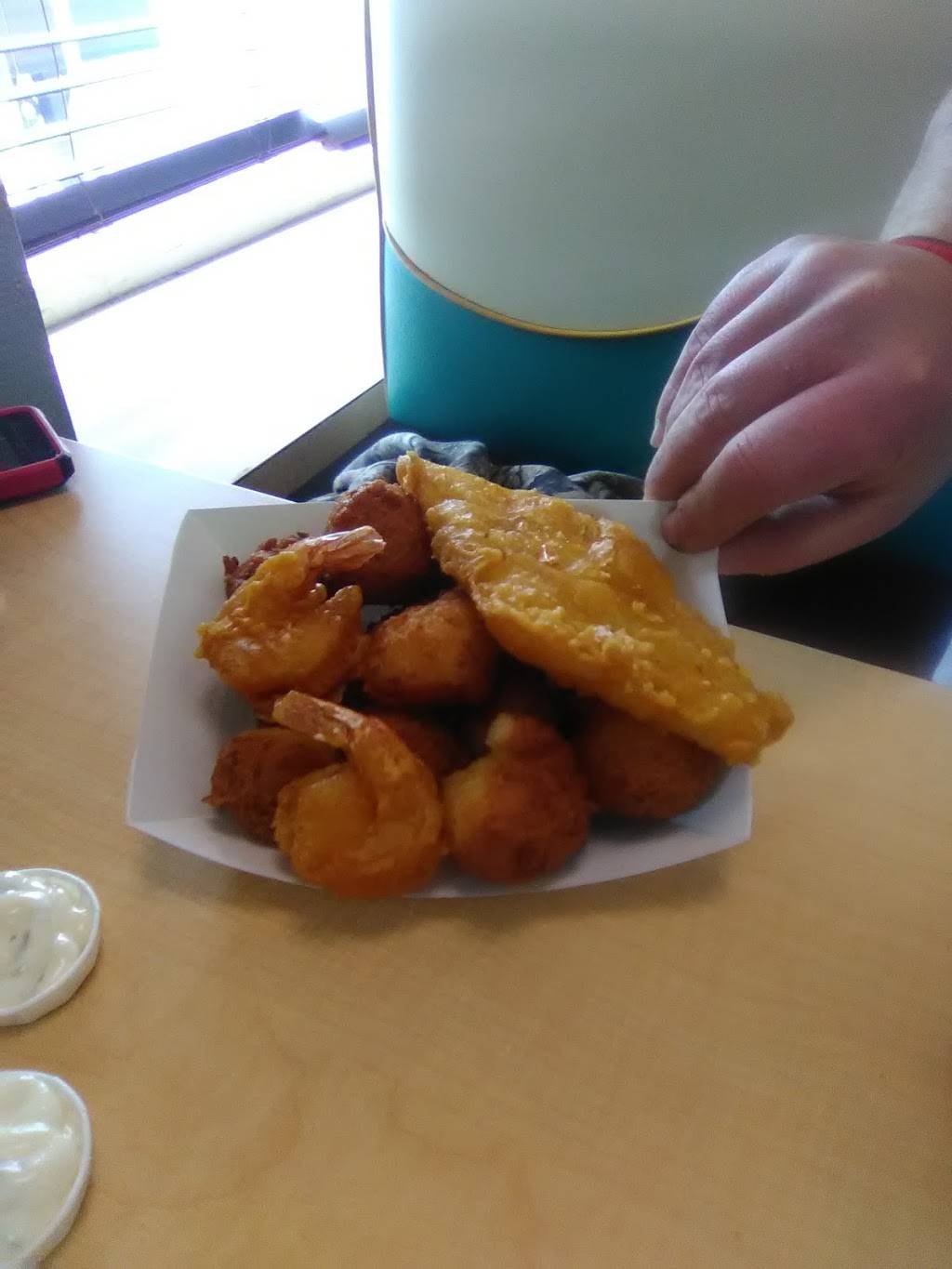 Long John Silvers | restaurant | 1335 US-25E Scenic, Barbourville, KY 40906, USA | 6065465822 OR +1 606-546-5822
