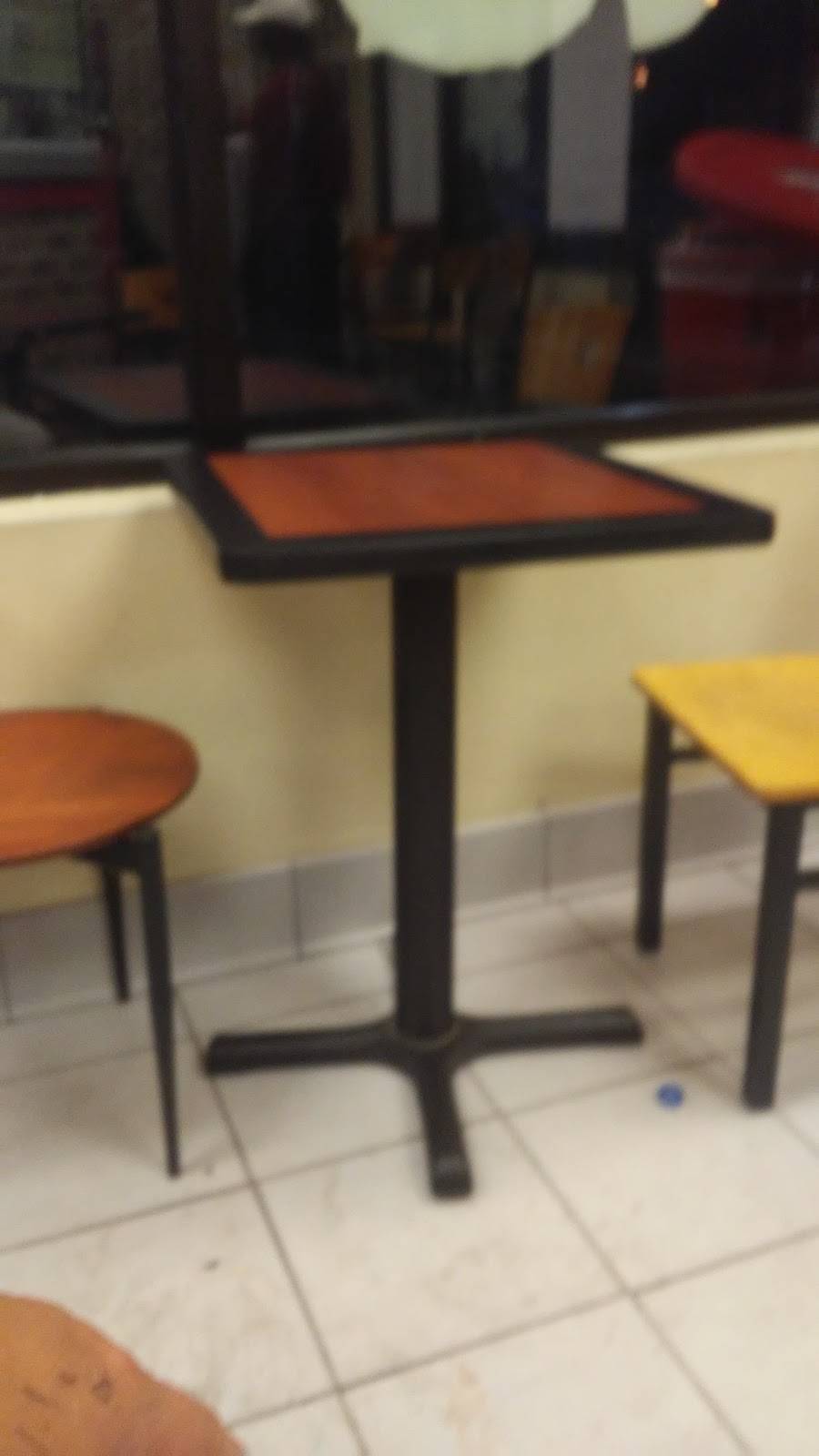 Papa Johns Pizza | restaurant | 75 S Main St, Spring Valley, NY 10977, USA | 8453527272 OR +1 845-352-7272