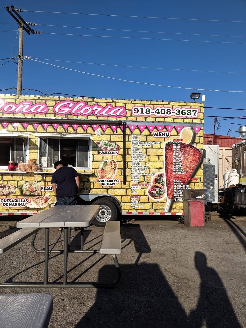 Taqueria La Reyna | restaurant | 11649 E 21st St, Tulsa, OK 74129, USA | 9187800831 OR +1 918-780-0831