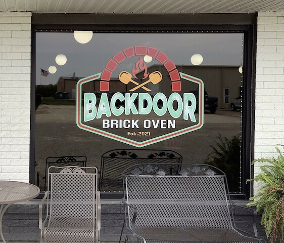 Backdoor Brick Oven | restaurant | 1300 S Business 61 1, Bowling Green, MO 63334, USA | 5733244444 OR +1 573-324-4444