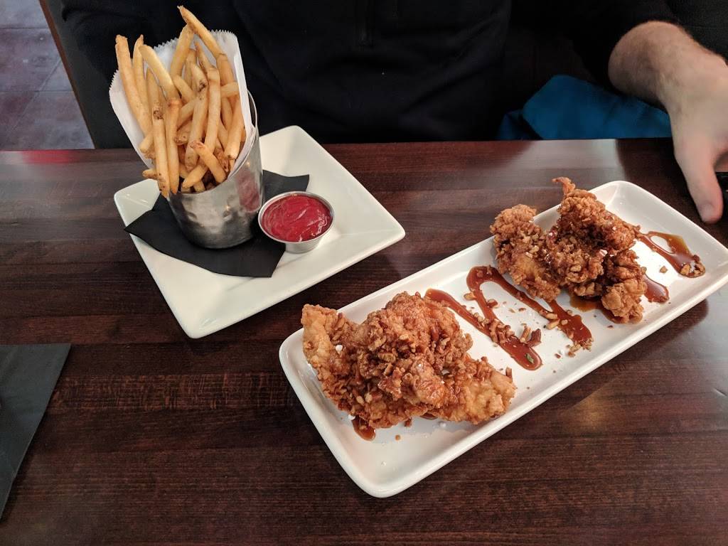 RedSeven Kitchen + Cocktail | restaurant | 200 Main St, Lafayette, IN 47901, USA | 7657427337 OR +1 765-742-7337