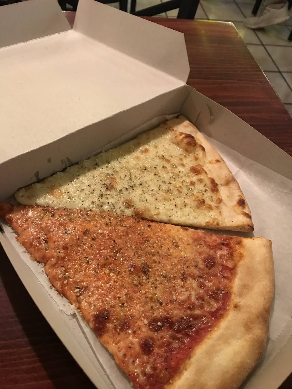 Montesini Pizza | restaurant | 3005, 6420 Frankford Ave, Philadelphia, PA 19135, USA | 2153383940 OR +1 215-338-3940