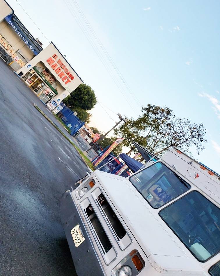 Birrieria Barajas 2 | restaurant | 1900E E Alondra Blvd, Compton, CA 90221, USA | 3312509242 OR +1 331-250-9242