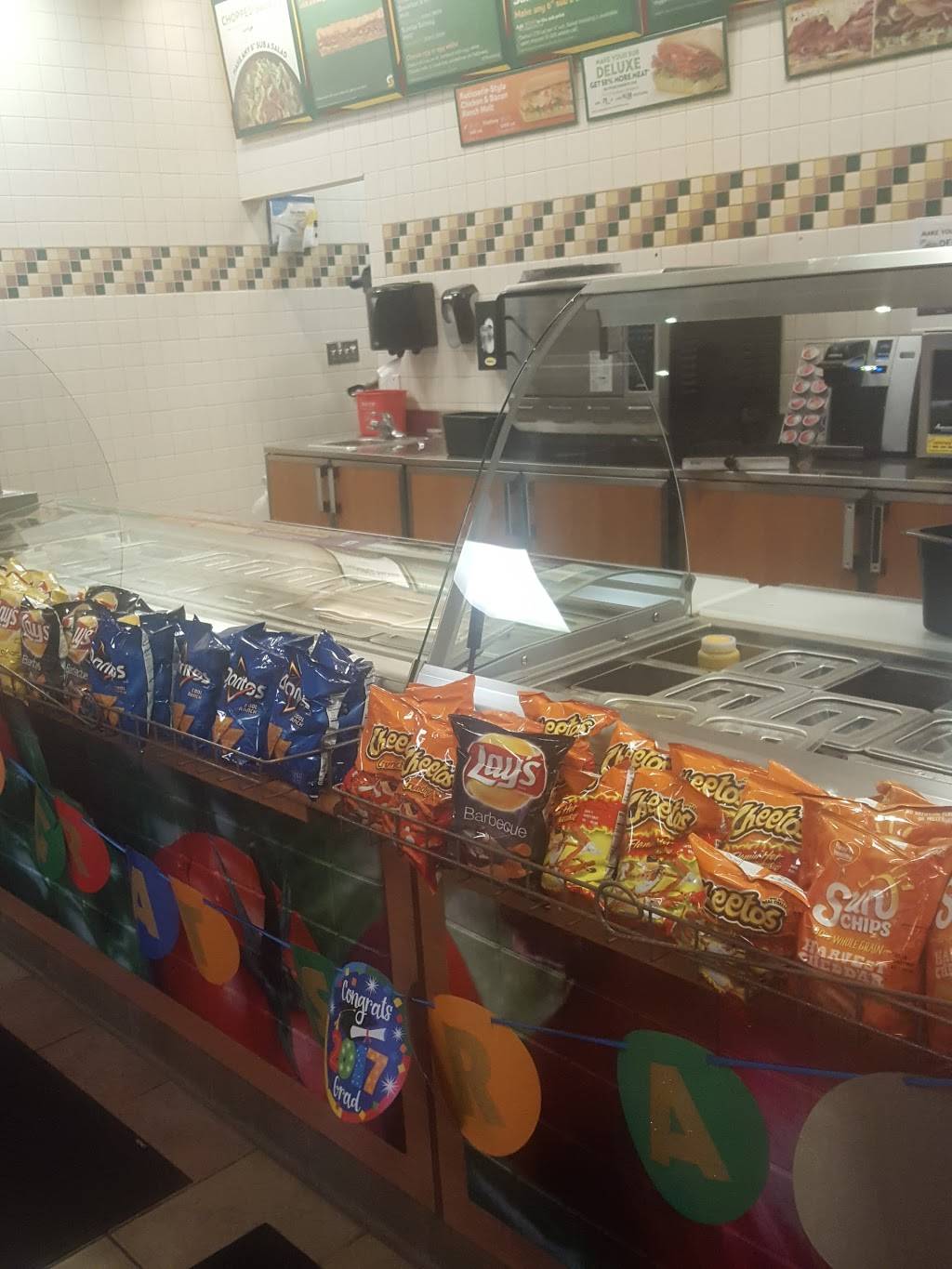 Subway | restaurant | 2448 N Clovis Ave, Fresno, CA 93727, USA | 5592922020 OR +1 559-292-2020