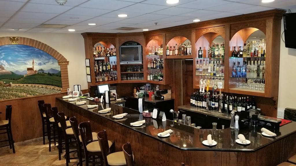 Pescatores Restaurant | restaurant | 1810 Wilmington Pike, Glen Mills, PA 19342, USA | 6103585454 OR +1 610-358-5454