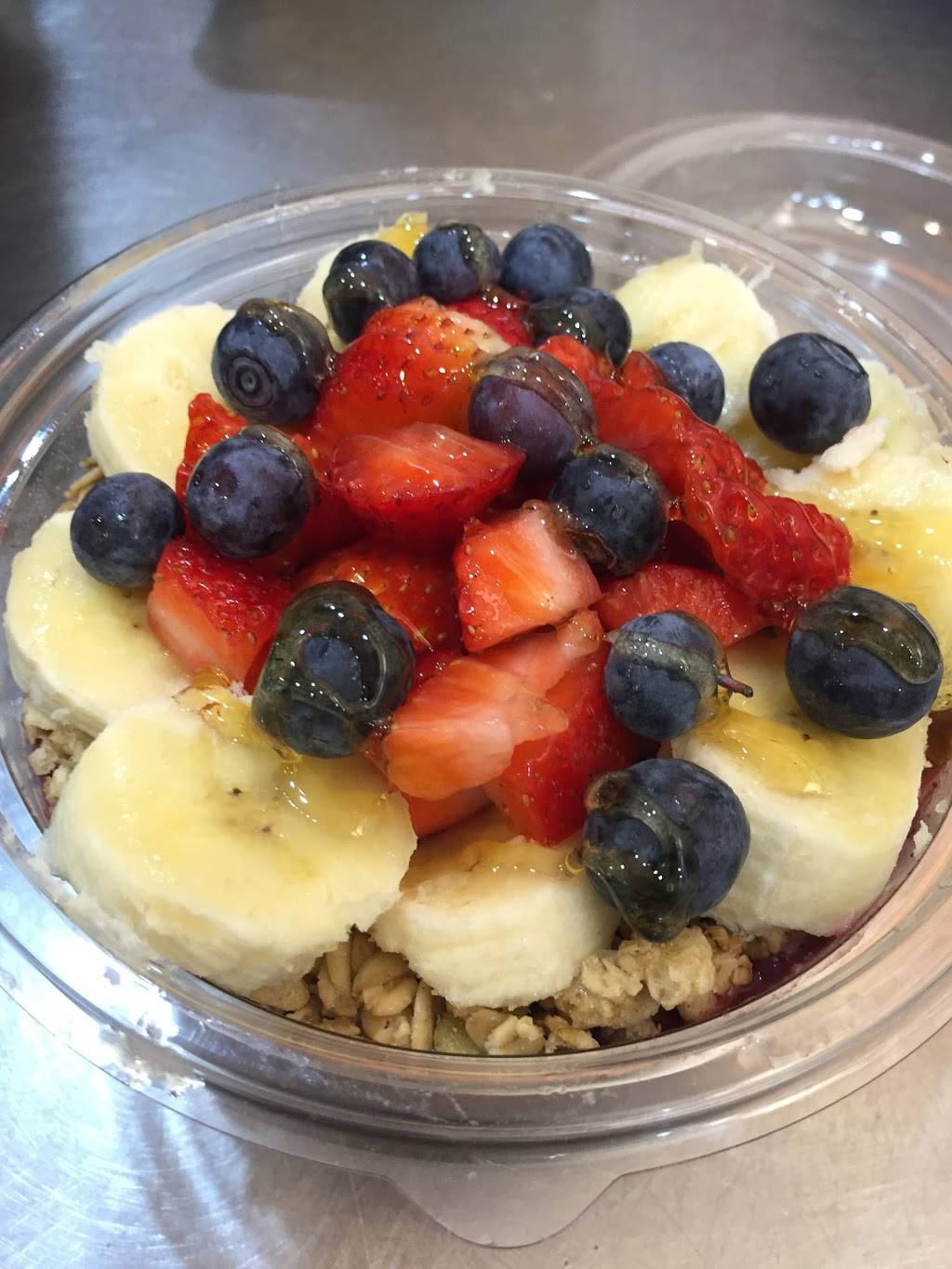 Jamba Juice Charlotte/Douglas Intl Airport | restaurant | 5501 Josh Birmingham Pkwy Concourse D, Charlotte, NC 28219, USA | 7043599572 OR +1 704-359-9572