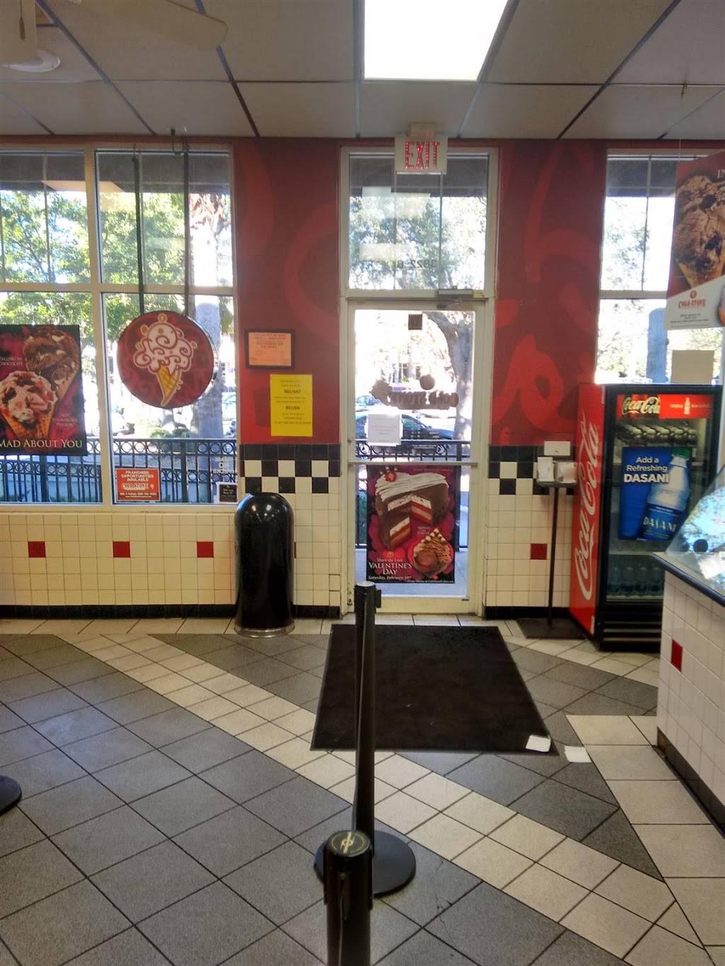 Cold Stone Creamery | bakery | 3822 W Newberry Rd Suite B, Gainesville, FL 32607, USA | 3522717437 OR +1 352-271-7437