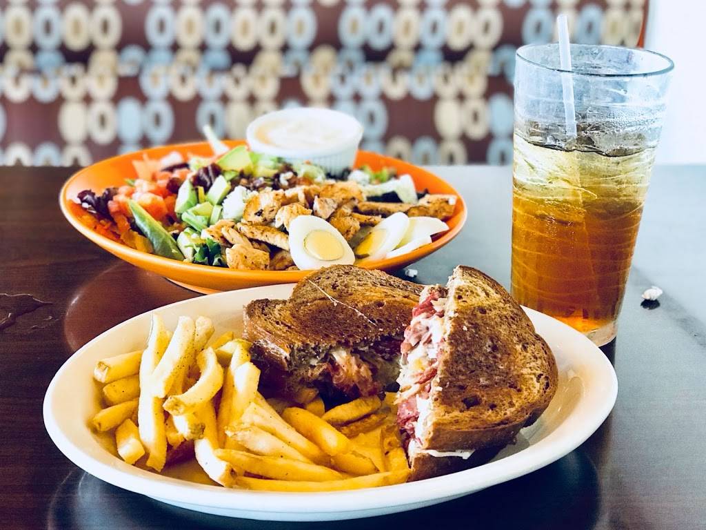 Village Inn | bakery | 8602 N Dale Mabry, Tampa, FL 33614, USA | 8139356342 OR +1 813-935-6342