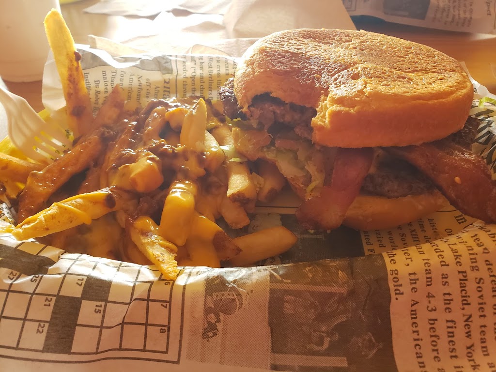 Hippo Burgers | restaurant | 6184 Hwy 6 N Unit #31, Houston, TX 77084, USA | 2818614796 OR +1 281-861-4796