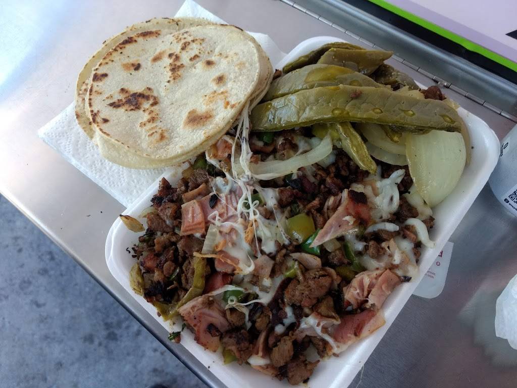 Alebrijes grill taco truck | restaurant | 100-198 W Cubbon St, Santa Ana, CA 92701, USA | 7146553253 OR +1 714-655-3253