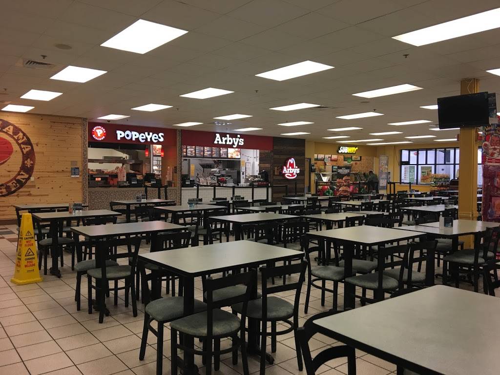 Subway Restaurants | restaurant | 7025, 1451 Stewart St, Lackland AFB, TX 78236, USA | 2106700984 OR +1 210-670-0984