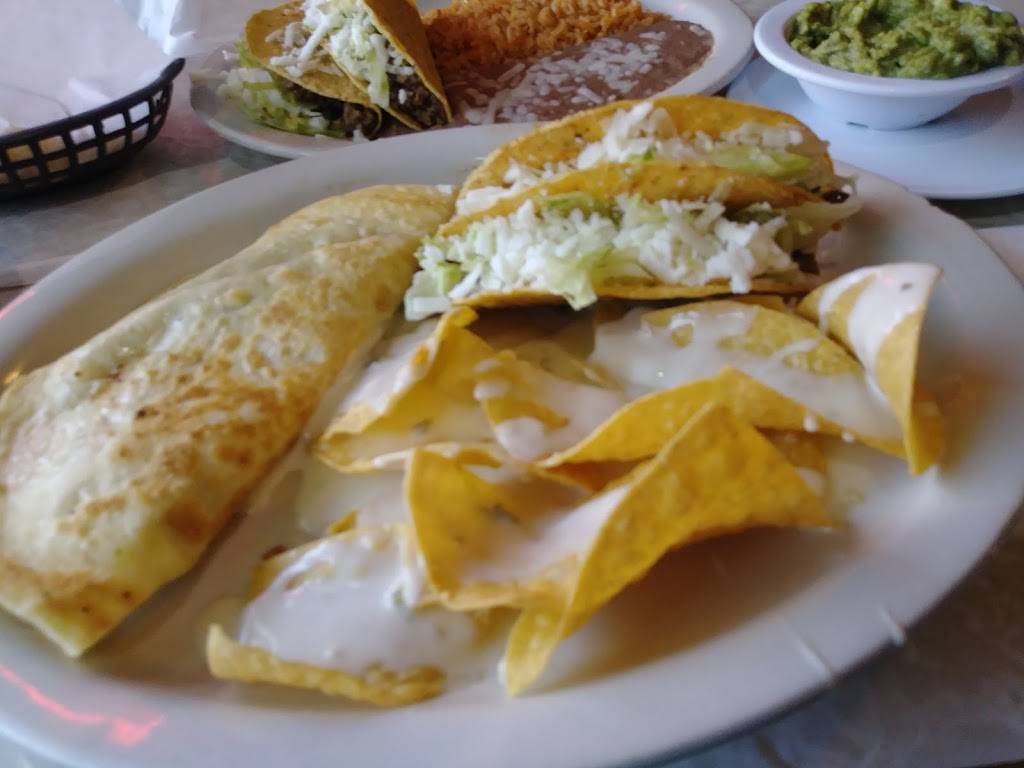 El Vecino Mexican Restaurant | restaurant | 1492 Forestdale Blvd, Birmingham, AL 35214, USA | 2057985188 OR +1 205-798-5188
