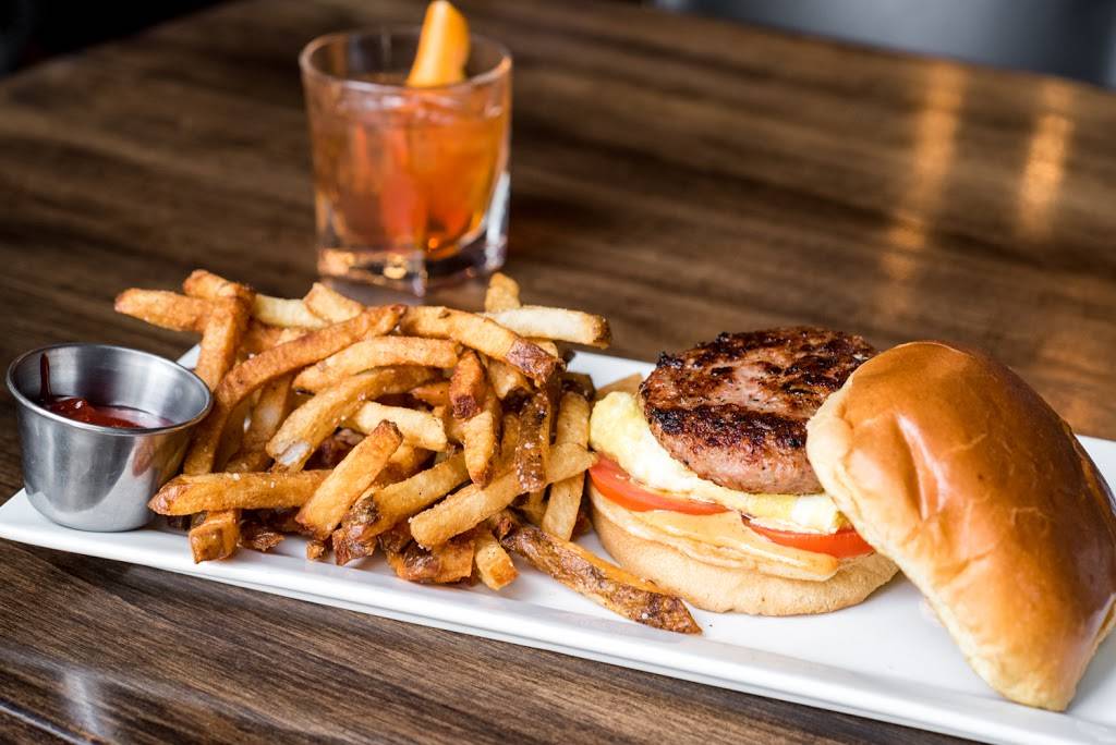 Green Street Local | restaurant | 130 S Green St, Chicago, IL 60607, USA | 3122266565 OR +1 312-226-6565