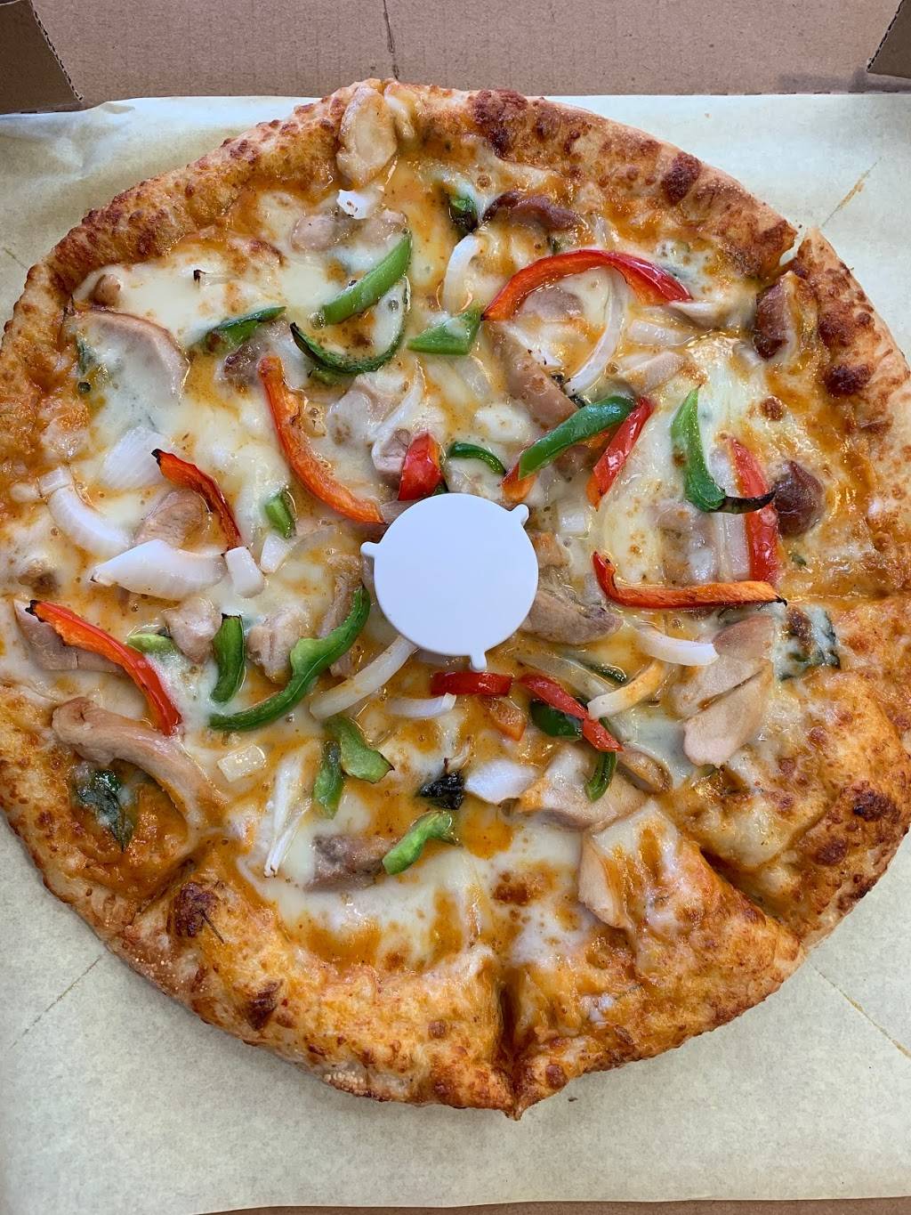 La Vo Noodle & Thai Curry Pizza 2 | restaurant | 8236 Coldwater Canyon Ave, North Hollywood, CA 91605, USA | 8188551089 OR +1 818-855-1089
