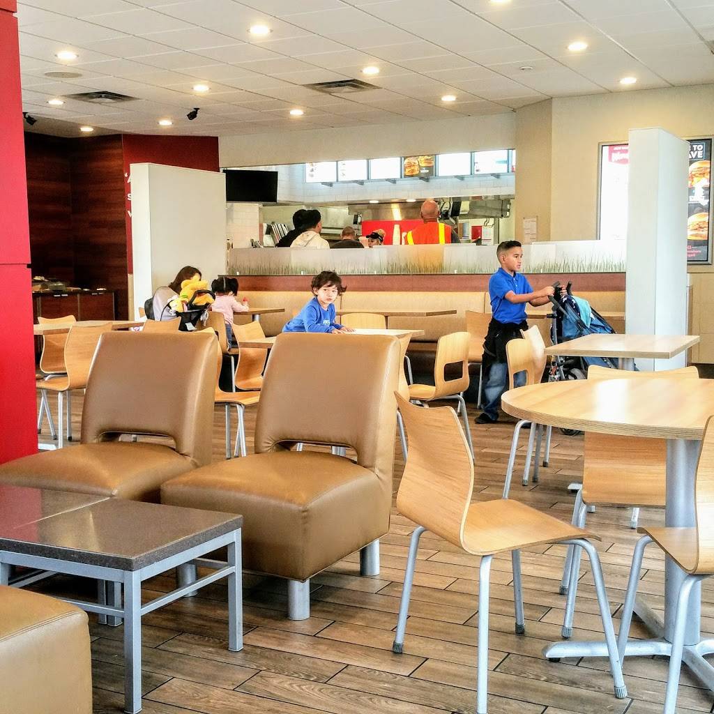 Wendys | restaurant | 14645 Roscoe Blvd, Panorama City, CA 91402, USA | 8188940659 OR +1 818-894-0659