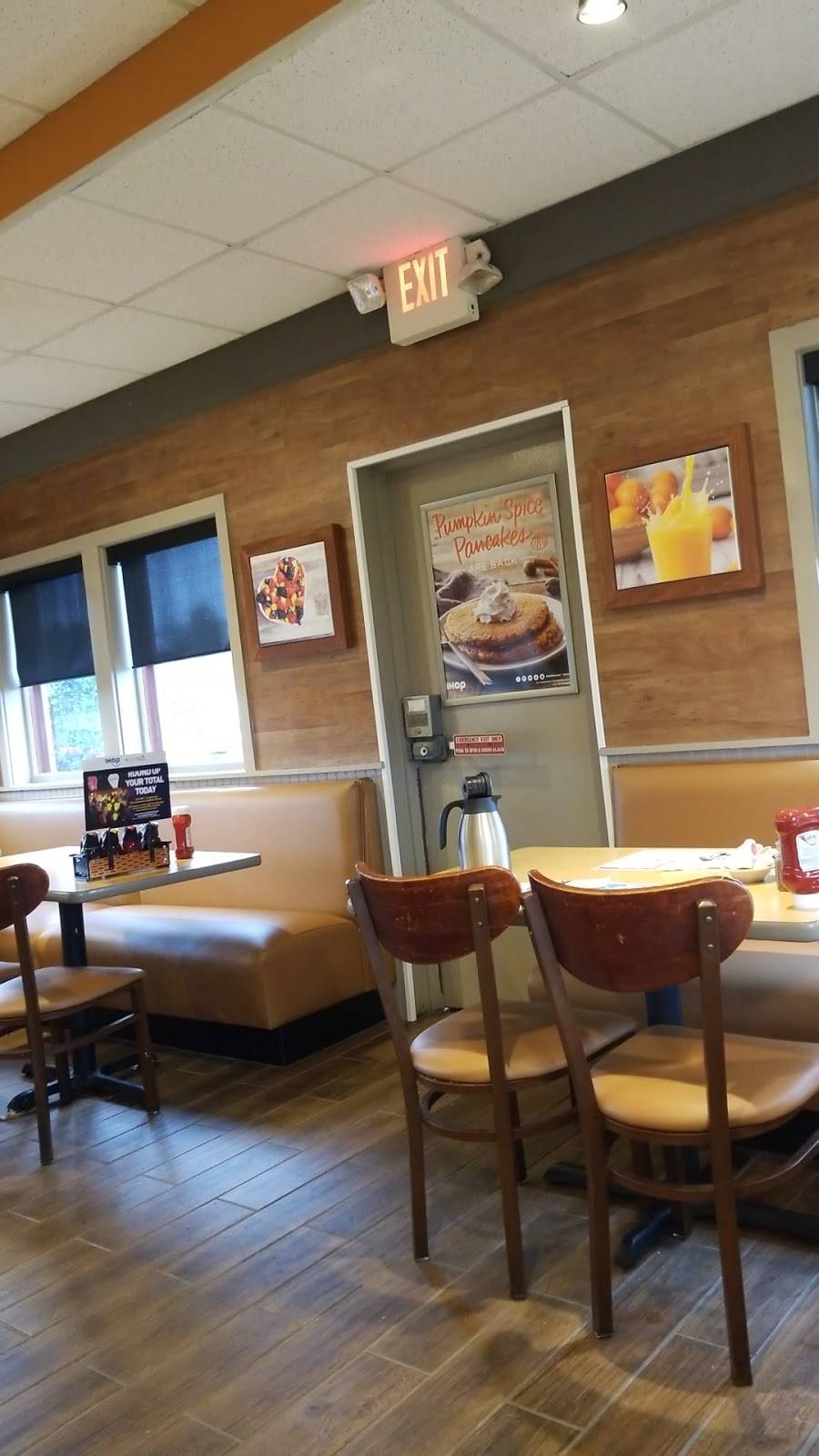 IHOP | restaurant | 1602 Church Rd, Cherry Hill, NJ 08002, USA | 8566673454 OR +1 856-667-3454