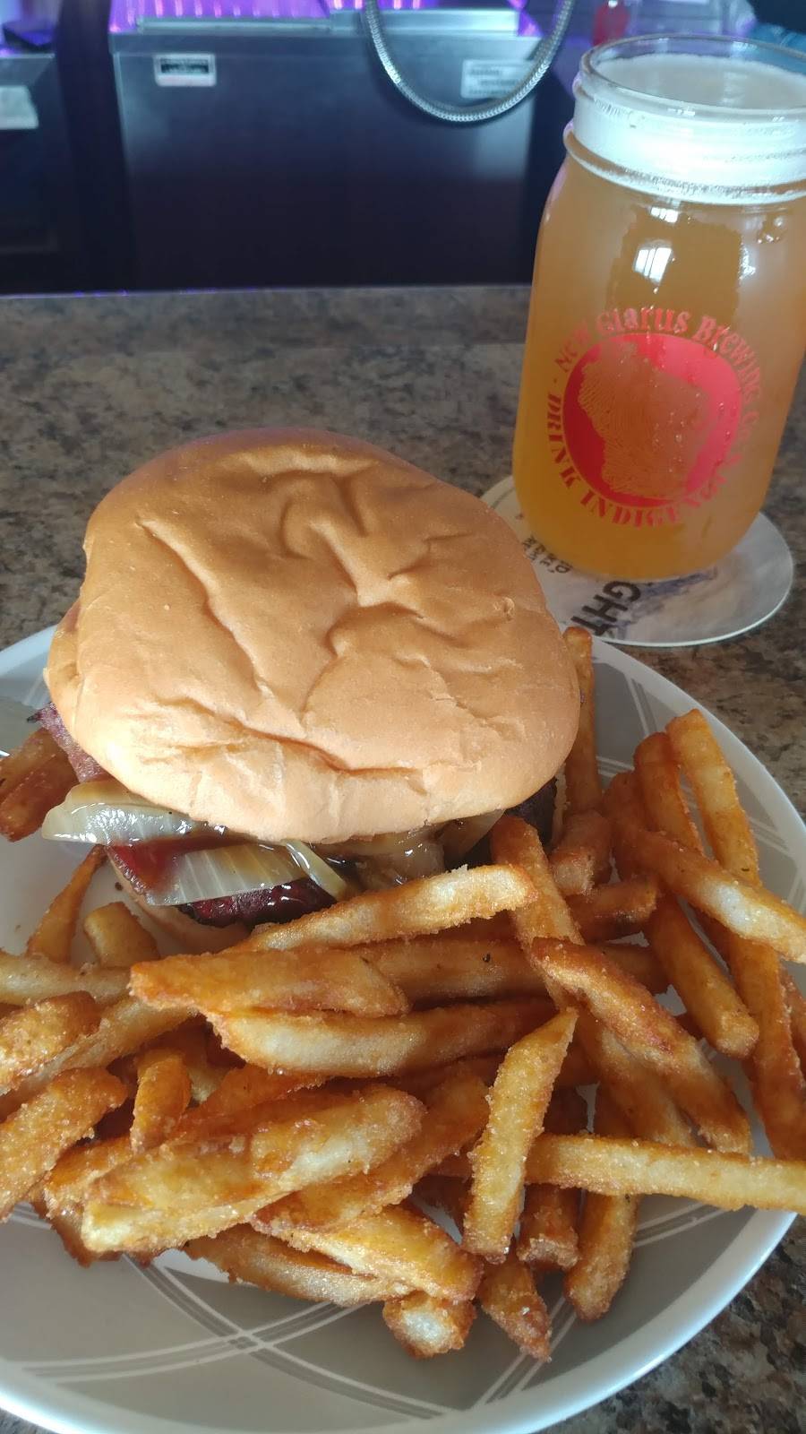 Wooden Nickel Saloon | restaurant | 136 Main St, Ferryville, WI 54628, USA | 6087343999 OR +1 608-734-3999